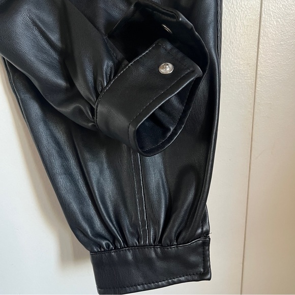 Zara Faux Leather Cargo Joggers - Picture 4 of 8